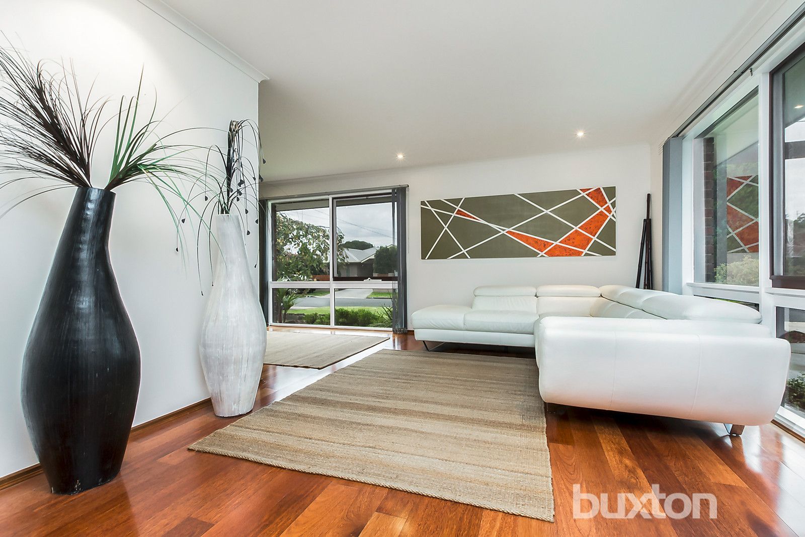 31 Sandringham Parade, Newtown VIC 3220, Image 2