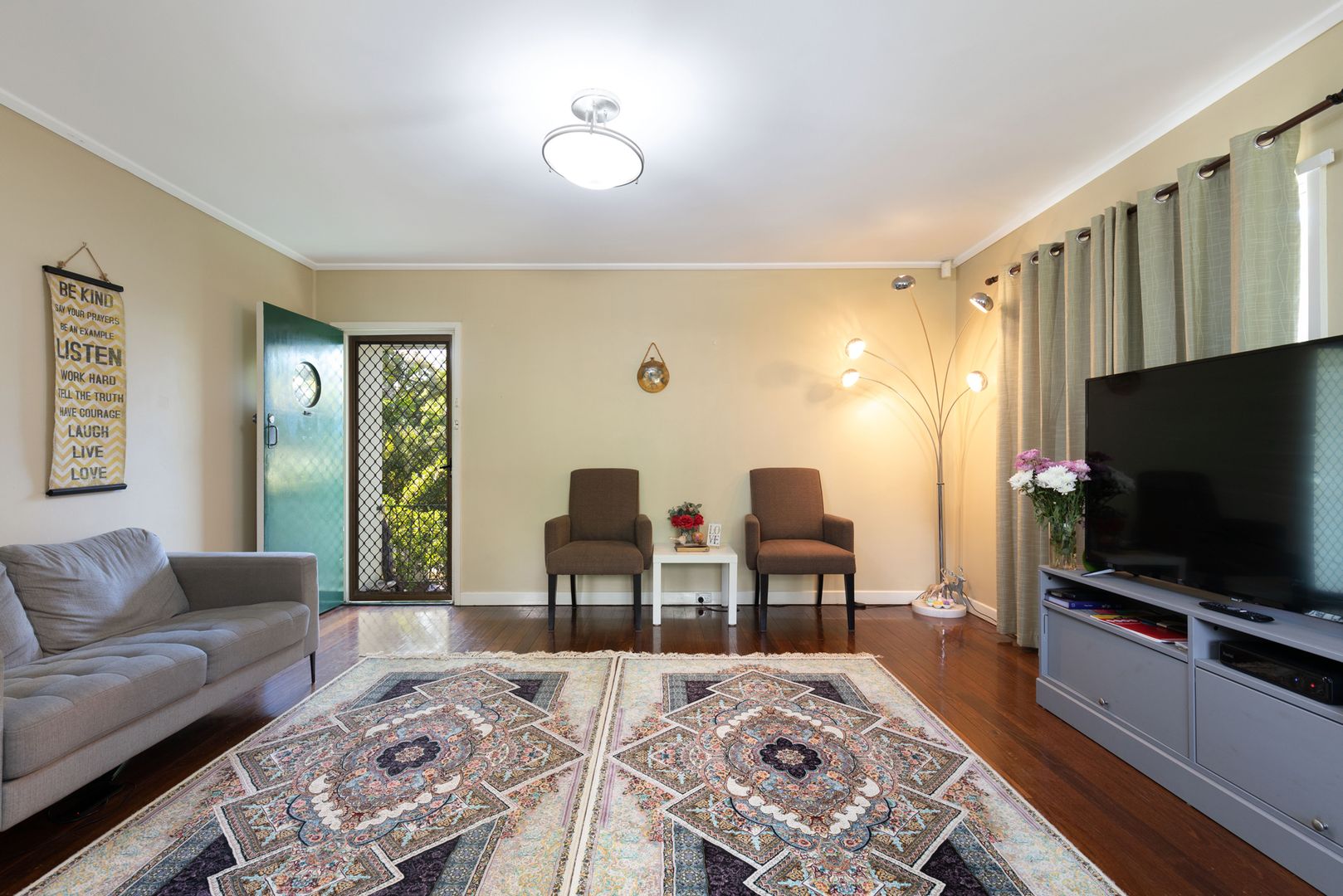 46 Zetland Street, Upper Mount Gravatt QLD 4122, Image 2