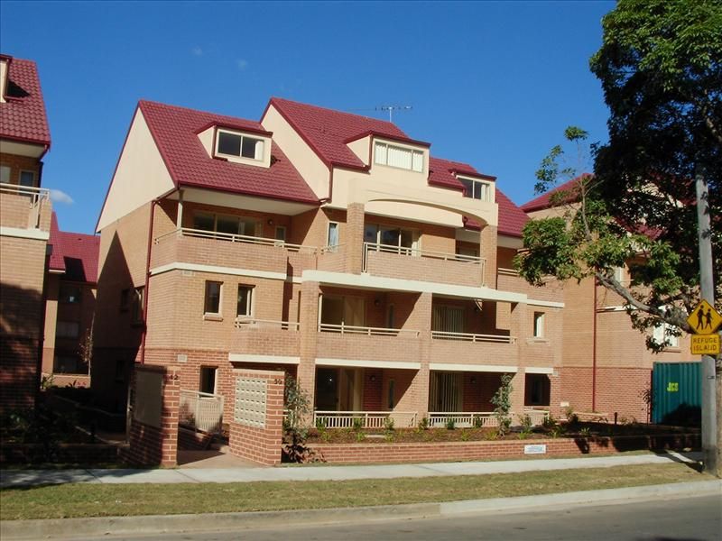 1 bedrooms Apartment / Unit / Flat in 16/42-50 Hampstead Road HOMEBUSH WEST NSW, 2140