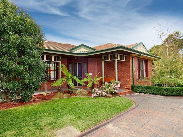 28 Armstrong Close, Keilor East VIC 3033