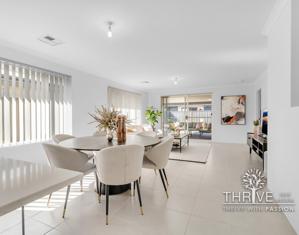 37 Tuberose Road, Piara Waters WA 6112