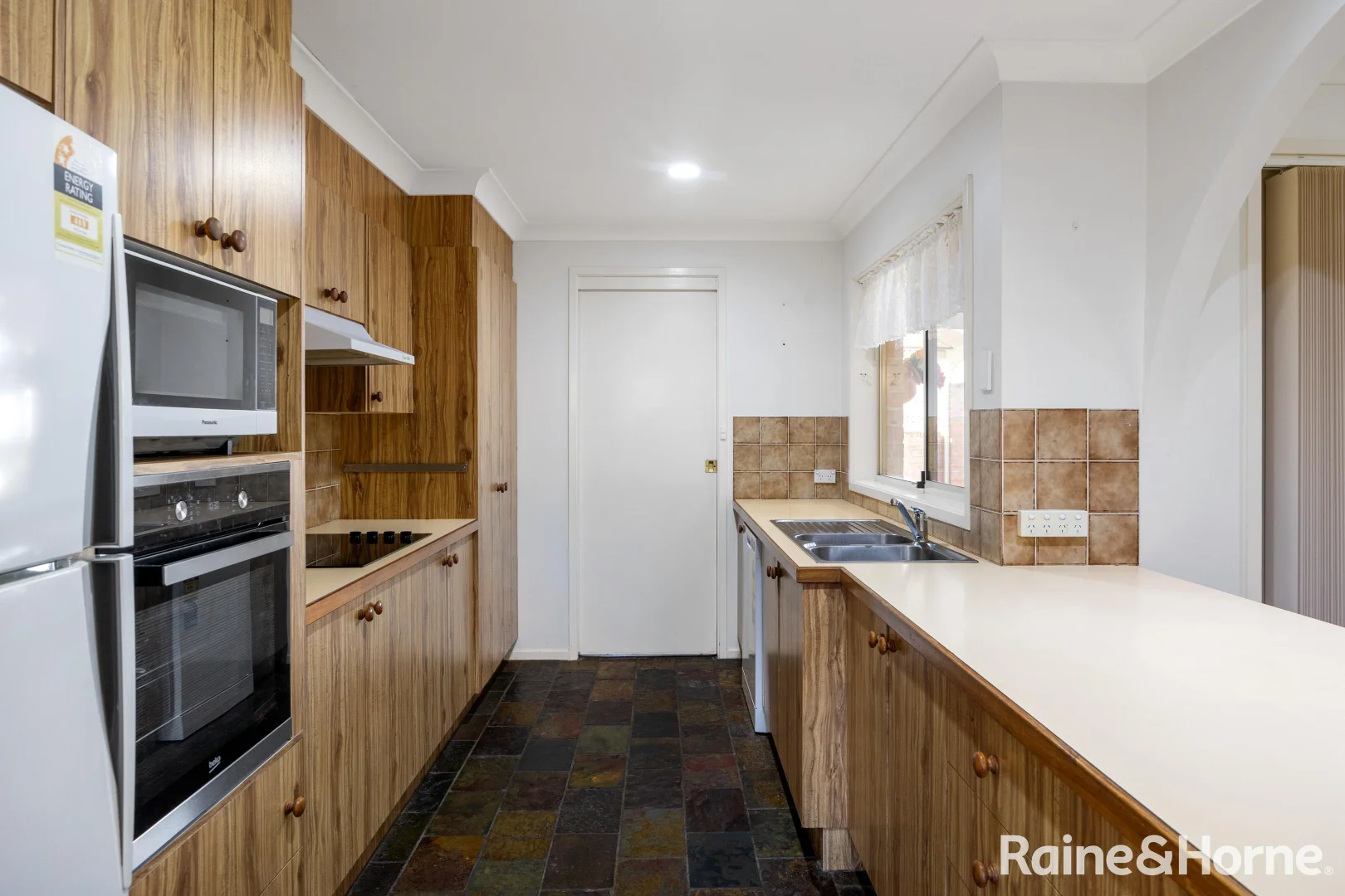 Additional image 8 of 194 Matron Porter Drive, Mollymook Beach NSW 2539