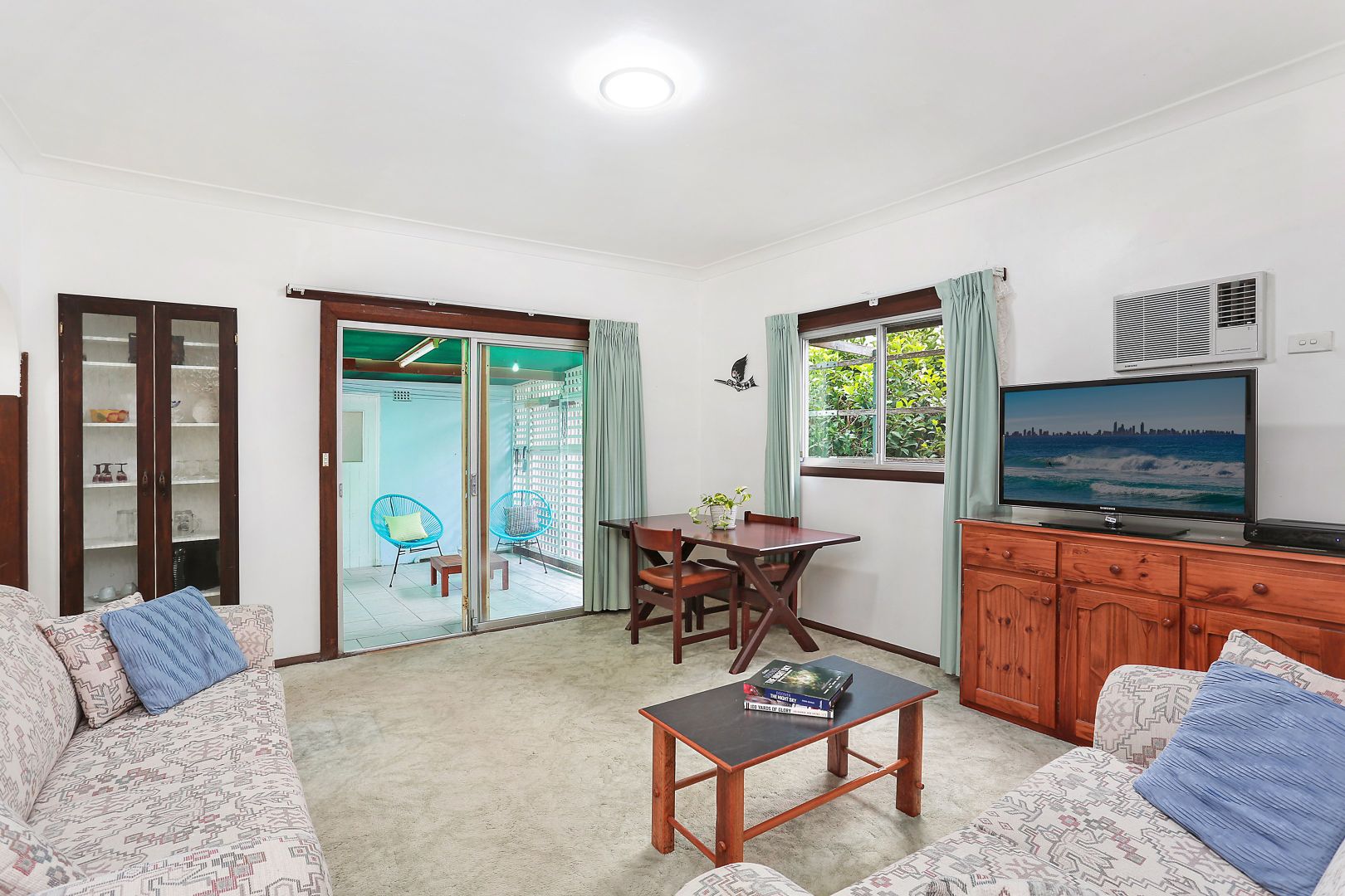 46 Wimbledon Avenue, North Narrabeen NSW 2101, Image 2