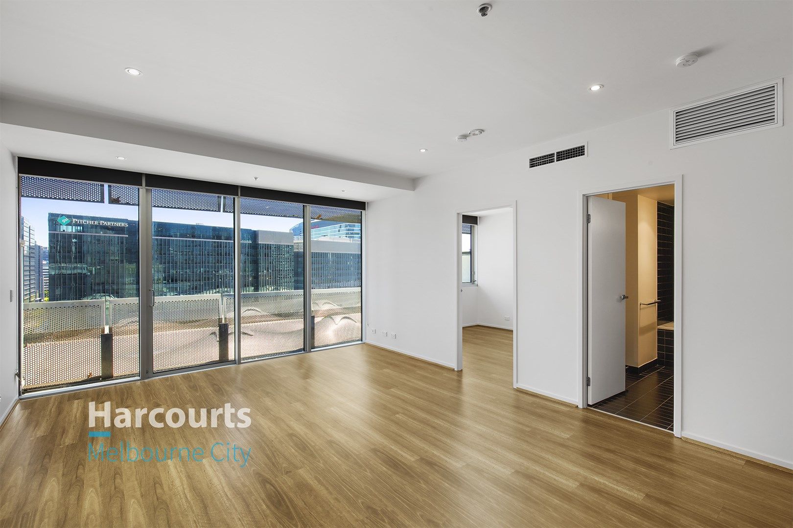 2 bedrooms Apartment / Unit / Flat in 1303/620 Collins Street MELBOURNE VIC, 3000