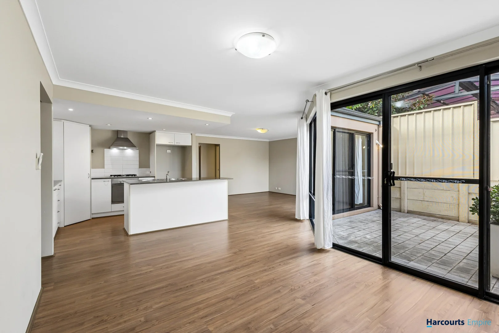 Additional image 3 of 81C Weaponess Road, Scarborough WA 6019