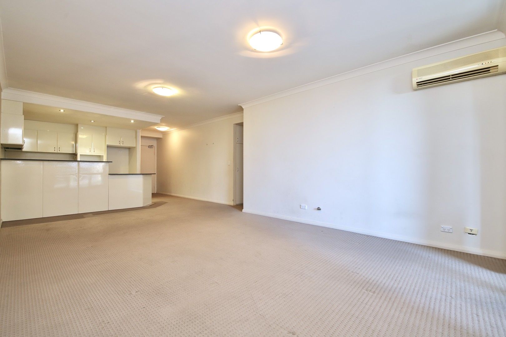 2 bedrooms Apartment / Unit / Flat in 401/16-20 Meredith Street BANKSTOWN NSW, 2200