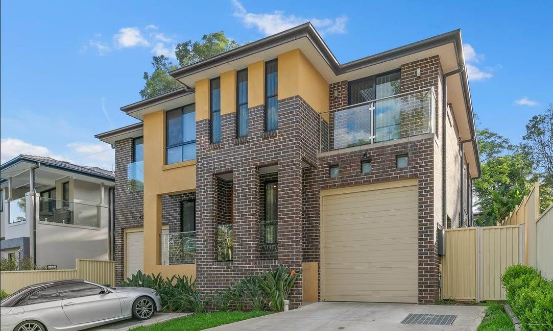 4 bedrooms Duplex in Brand Street CARLINGFORD NSW, 2118