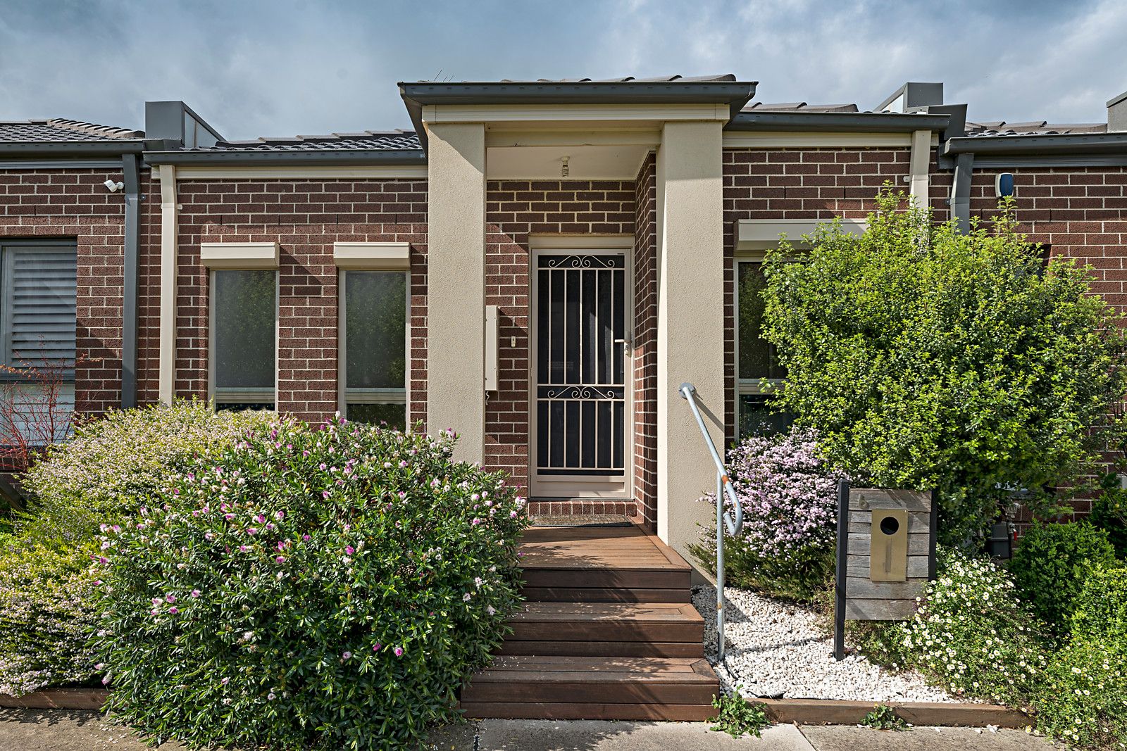 6 Pitch Place, Wollert VIC 3750