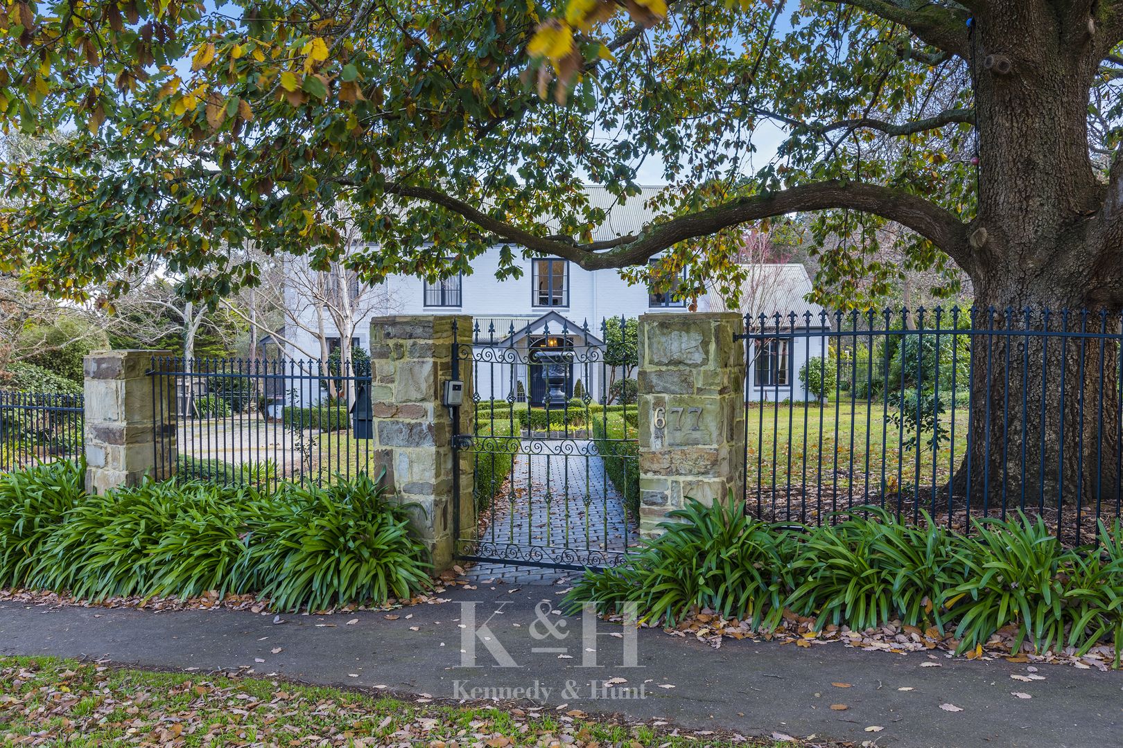 677 Mount Macedon Road, Mount Macedon VIC 3441, Image 2