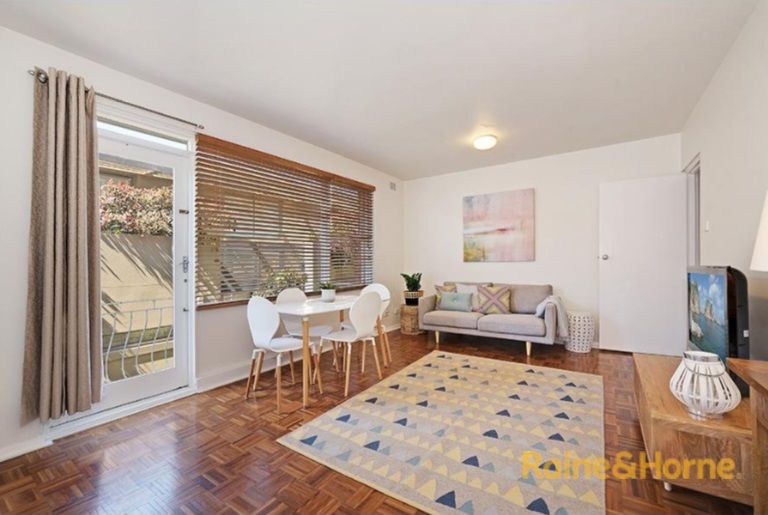 2 bedrooms Apartment / Unit / Flat in 8/10 Punch Street MOSMAN NSW, 2088