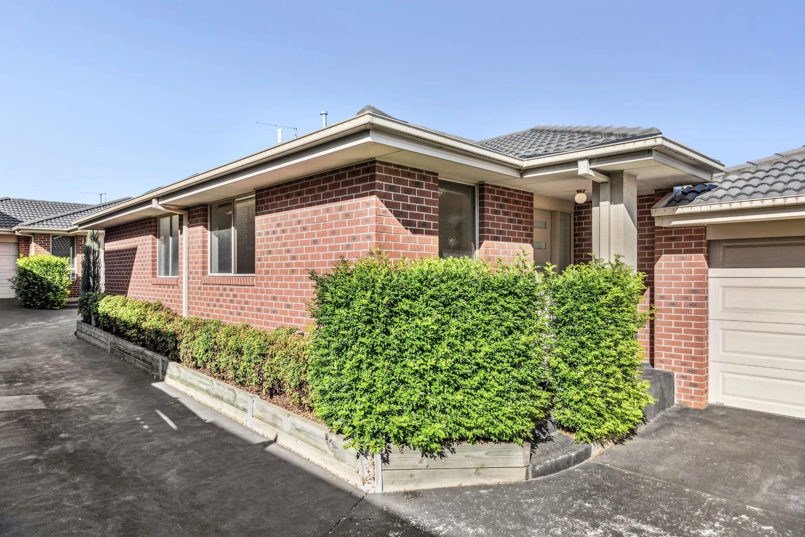2/17 Ashley Street, Box Hill North VIC 3129