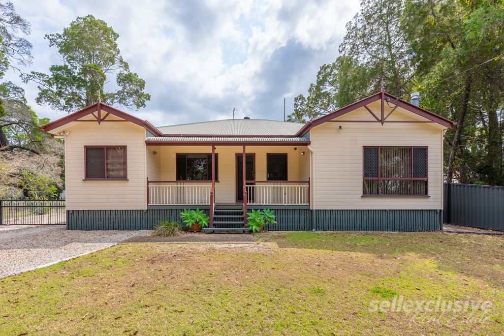 62 White Patch Esplanade, White Patch QLD 4507, Image 1