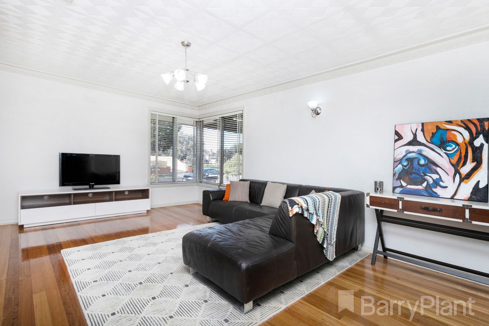 27 Krambruk Street, Sunshine West VIC 3020, Image 1