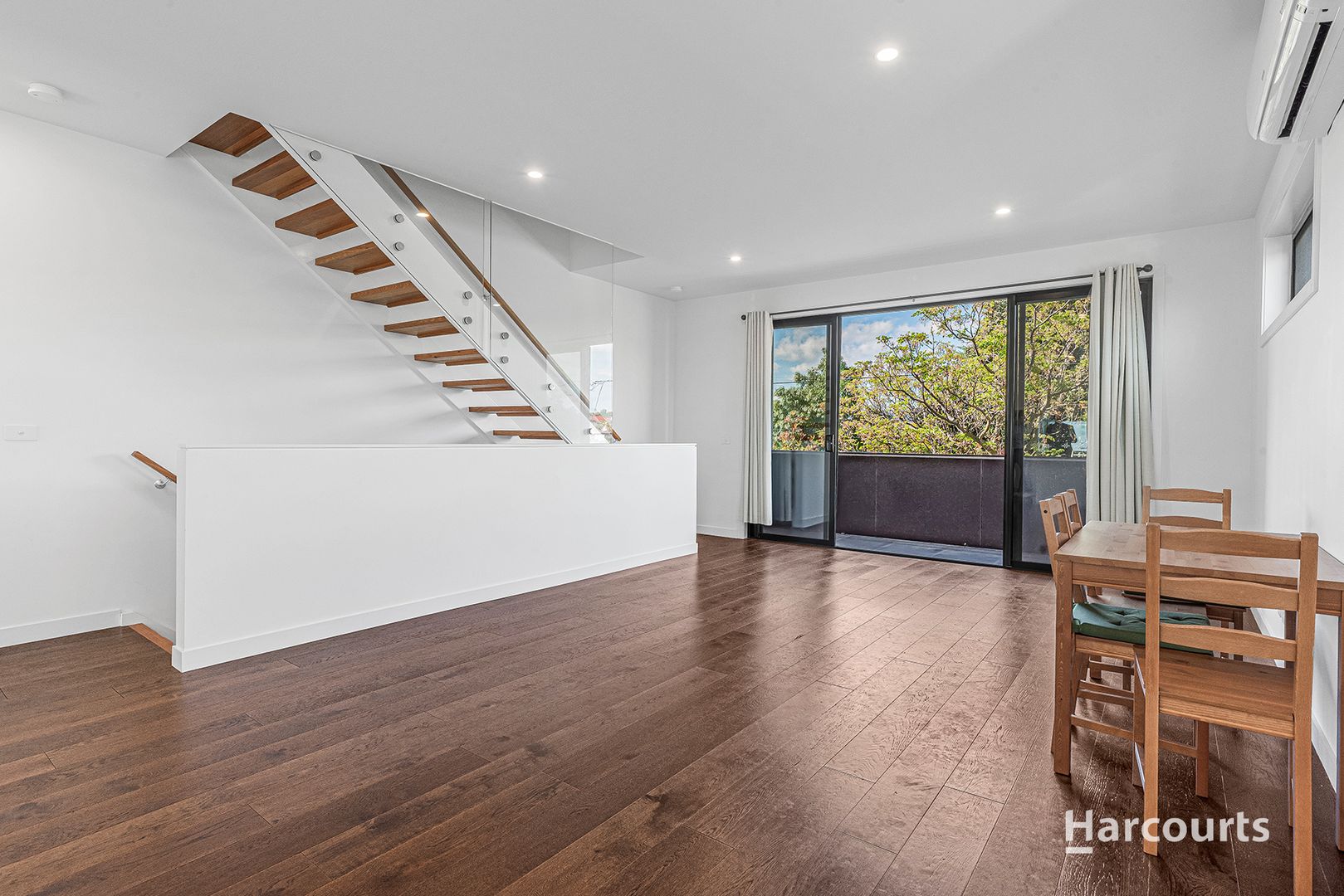 3/1562-1564 Dandenong Road, Huntingdale VIC 3166, Image 2