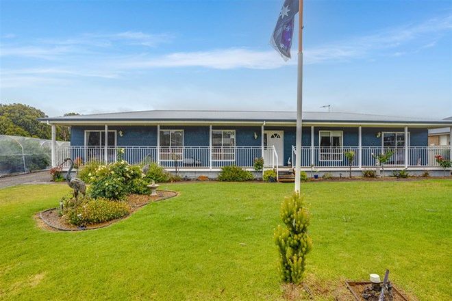 Picture of 81 Alexandrina Drive, CLAYTON BAY SA 5256