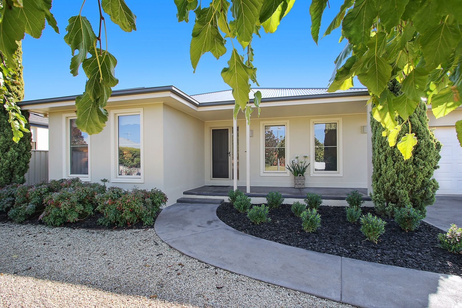 5 Herons Court Benalla Property History Address Research Domain