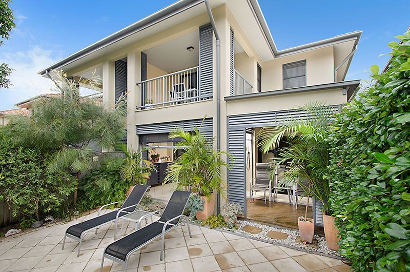 Villa 94 'Vardon Point' 34 Mahogany Drive, PELICAN WATERS QLD 4551, Image 1