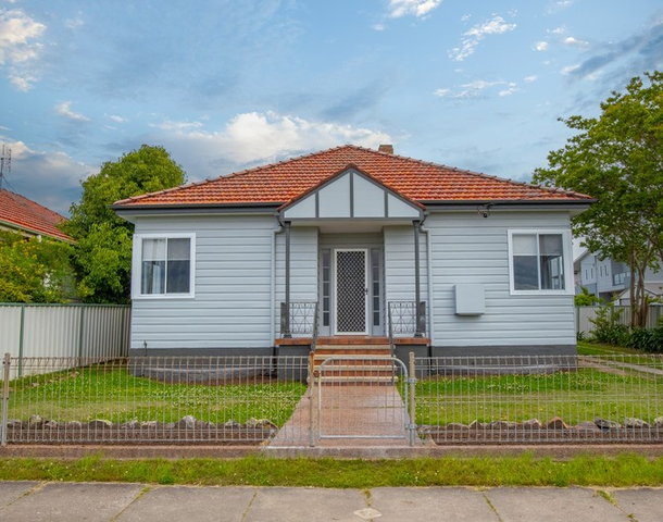 11 Moate Street, Georgetown NSW 2298