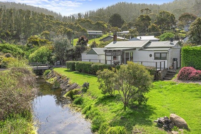Picture of 1 Old Ocean Road, SEPARATION CREEK VIC 3234