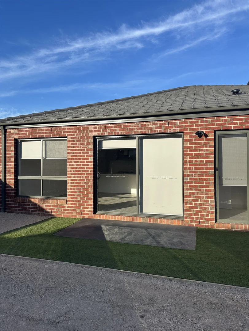 Additional image 12 of 10 Fangorn St, Clyde VIC 3978