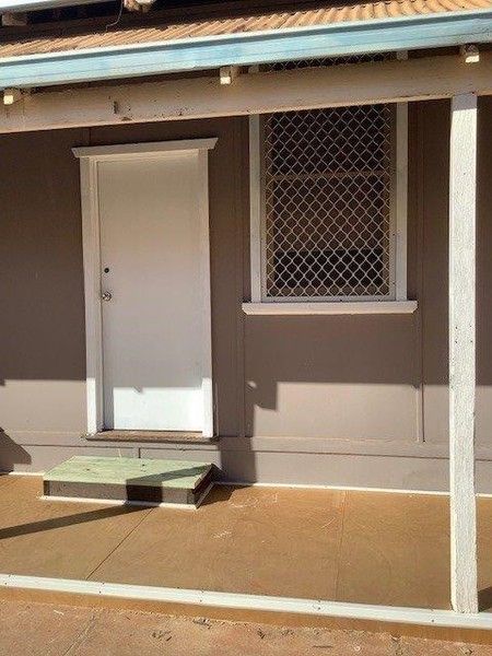 2 bedrooms Apartment / Unit / Flat in 5/1 Porter Street KALGOORLIE WA, 6430