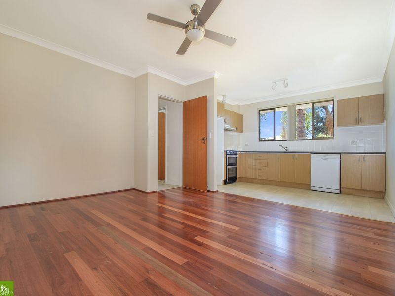 8/2 The Avenue , Corrimal NSW 2518