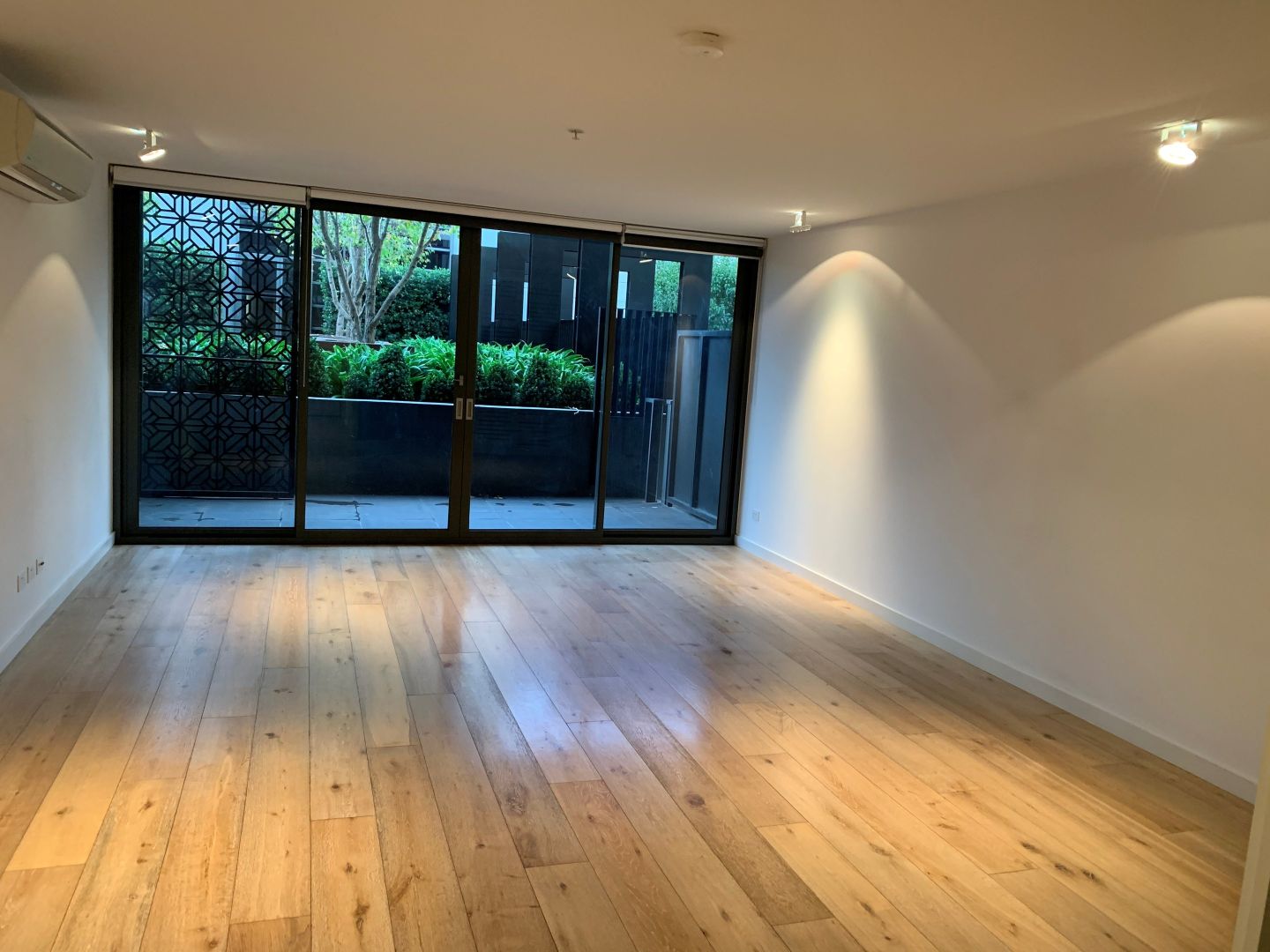 128/14 Elizabeth Street, Malvern Property History & Address Research