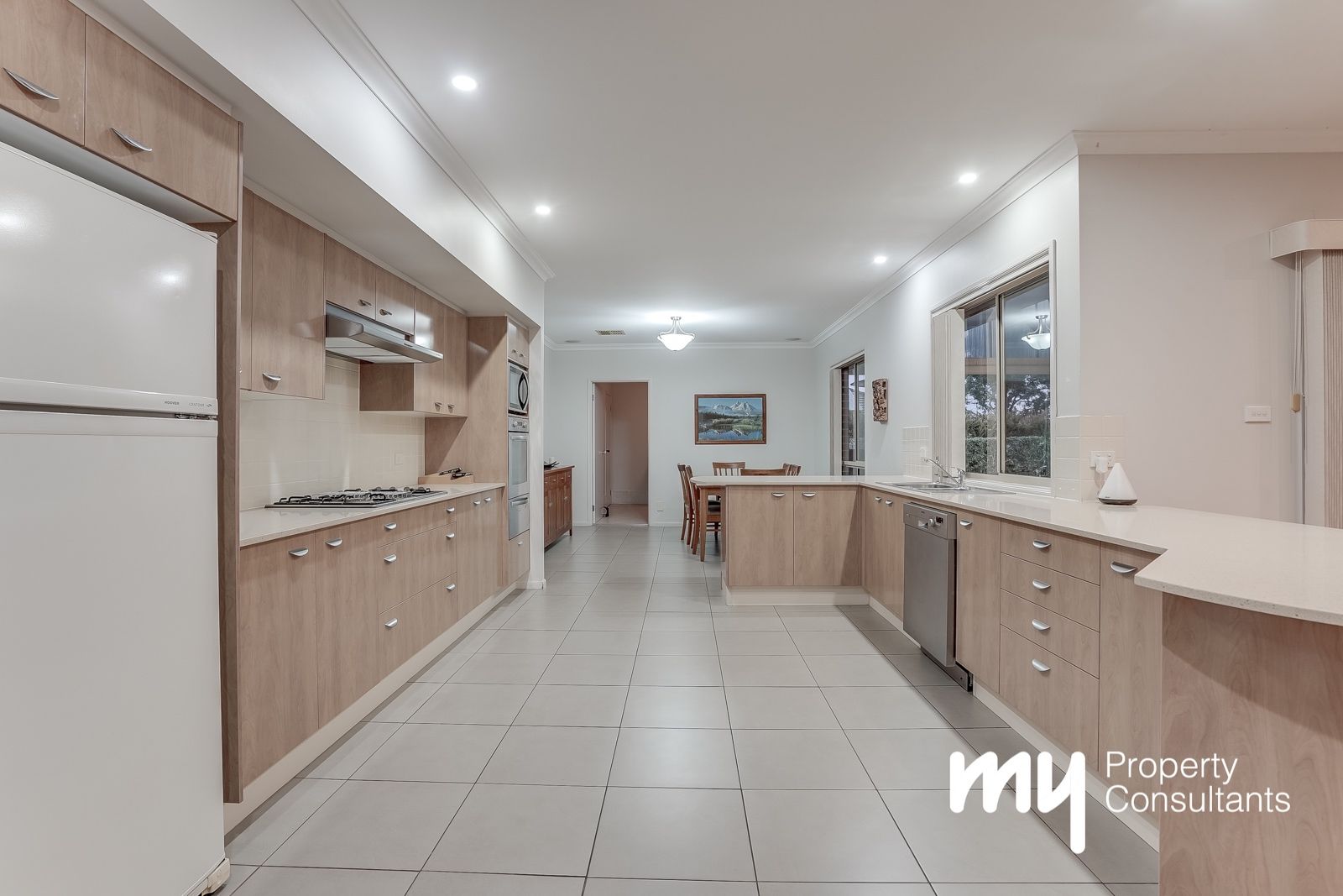 37 Macarthur Circuit, Camden Park NSW 2570, Image 1