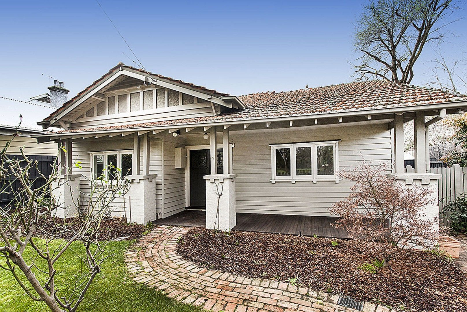 3 bedrooms House in 4 Chatham Road CANTERBURY VIC, 3126