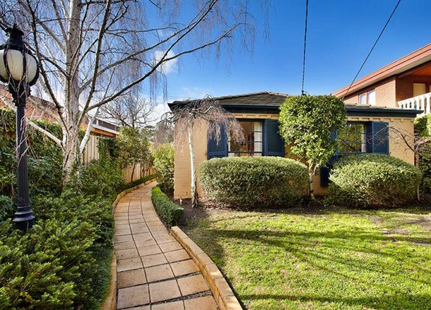 12 Park Crescent, Caulfield North VIC 3161