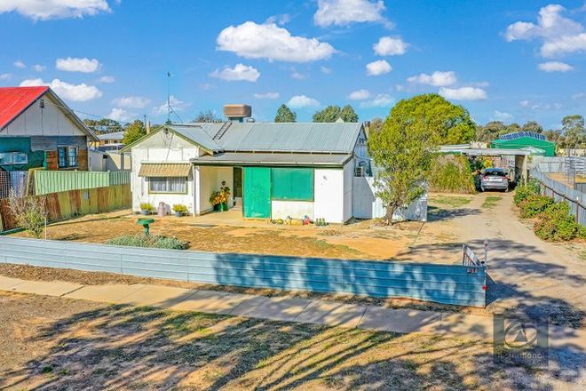 Picture of 31 Wilson Street, GUNBOWER VIC 3566