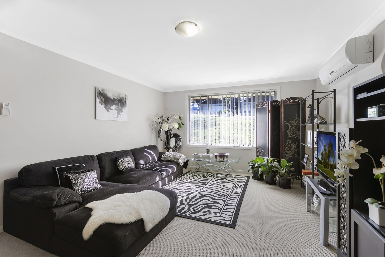 10 Prestwick Street, Fletcher NSW 2287, Image 2