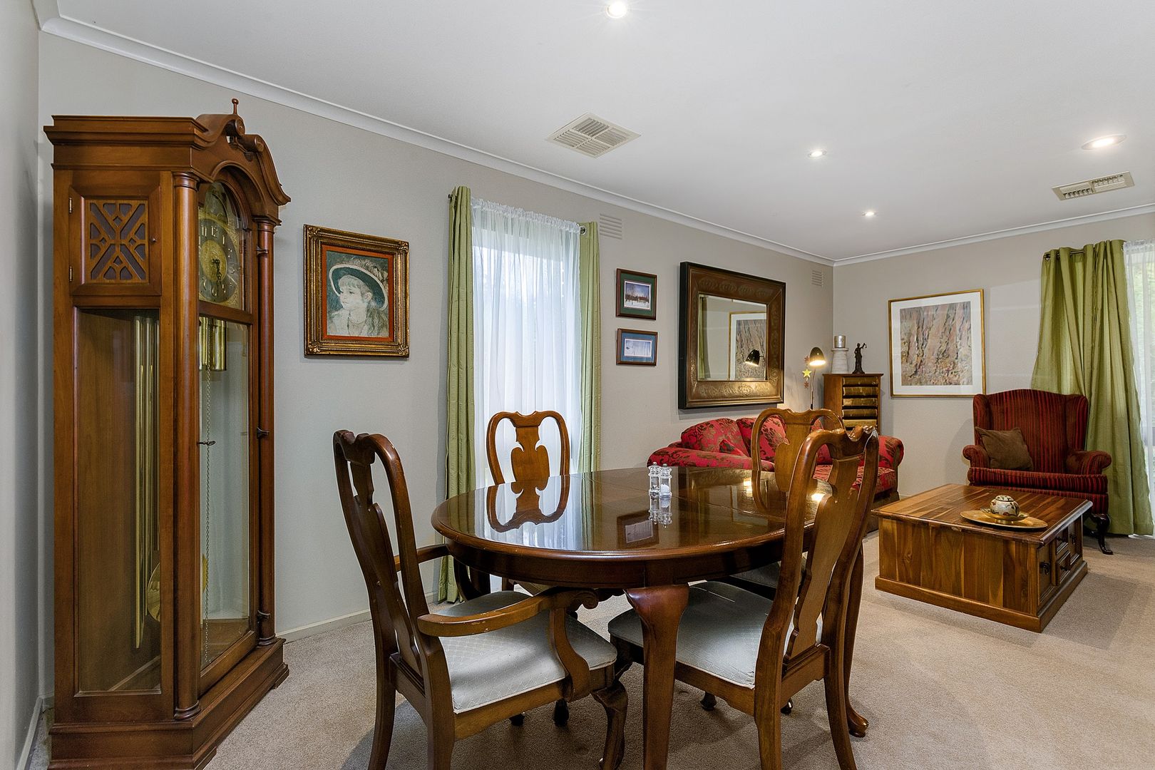 3 Peter Godden Drive, Woodend VIC 3442, Image 2