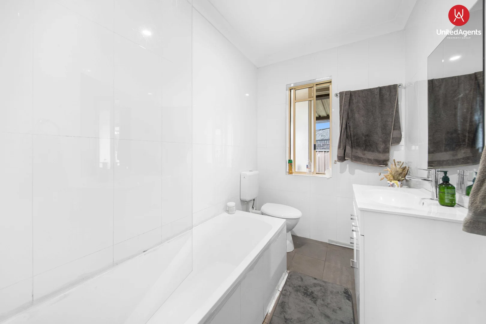 Additional image 9 of 38 Guthega Crescent, Heckenberg NSW 2168