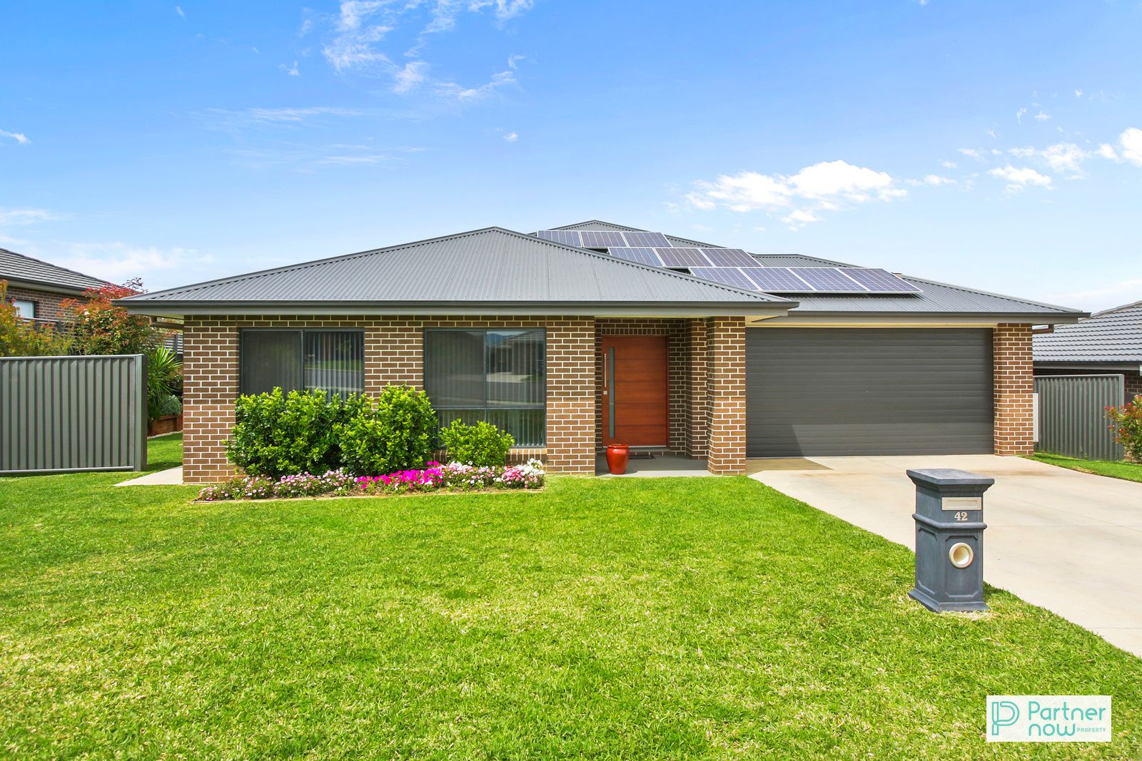 42 Kingham Street, Tamworth NSW 2340, Image 0