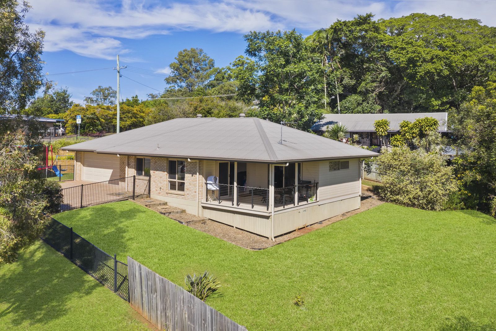 2 Silverwood Drive, Burnside QLD 4560, Image 1