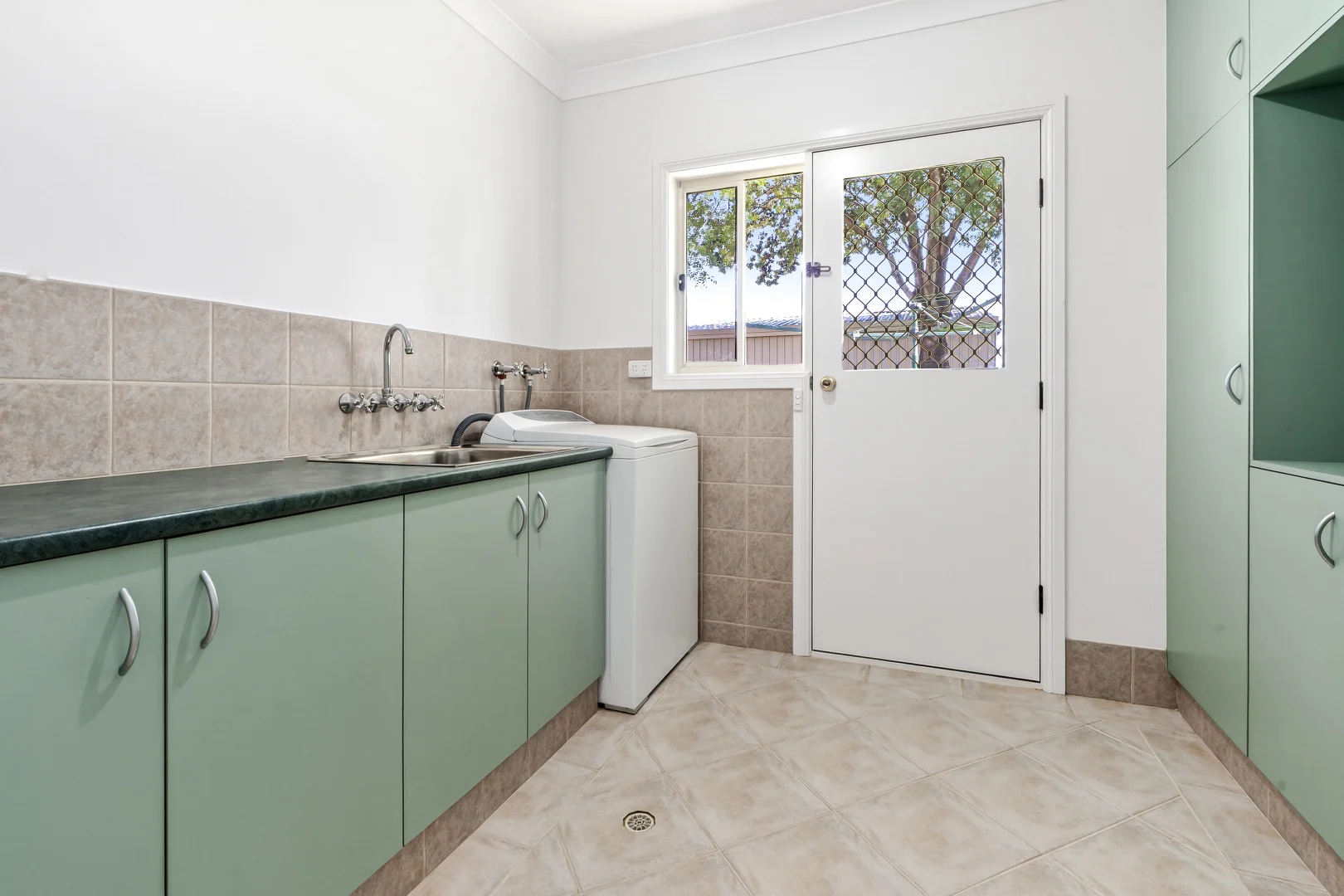 Additional image 11 of 20211 Renmark Avenue, Renmark SA 5341