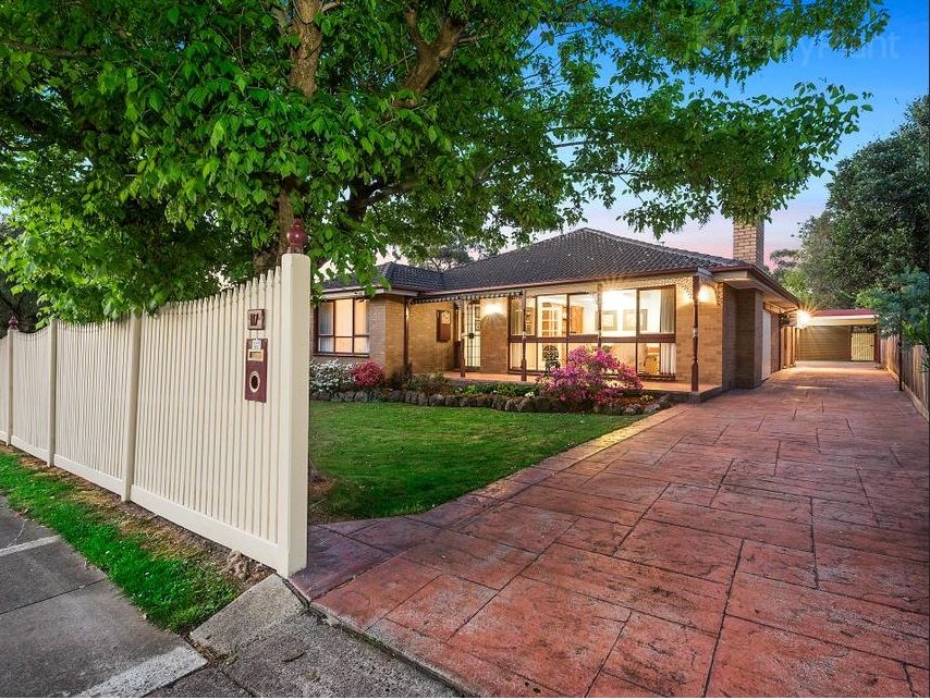 4 bedrooms House in 117 Kanooka Road BORONIA VIC, 3155