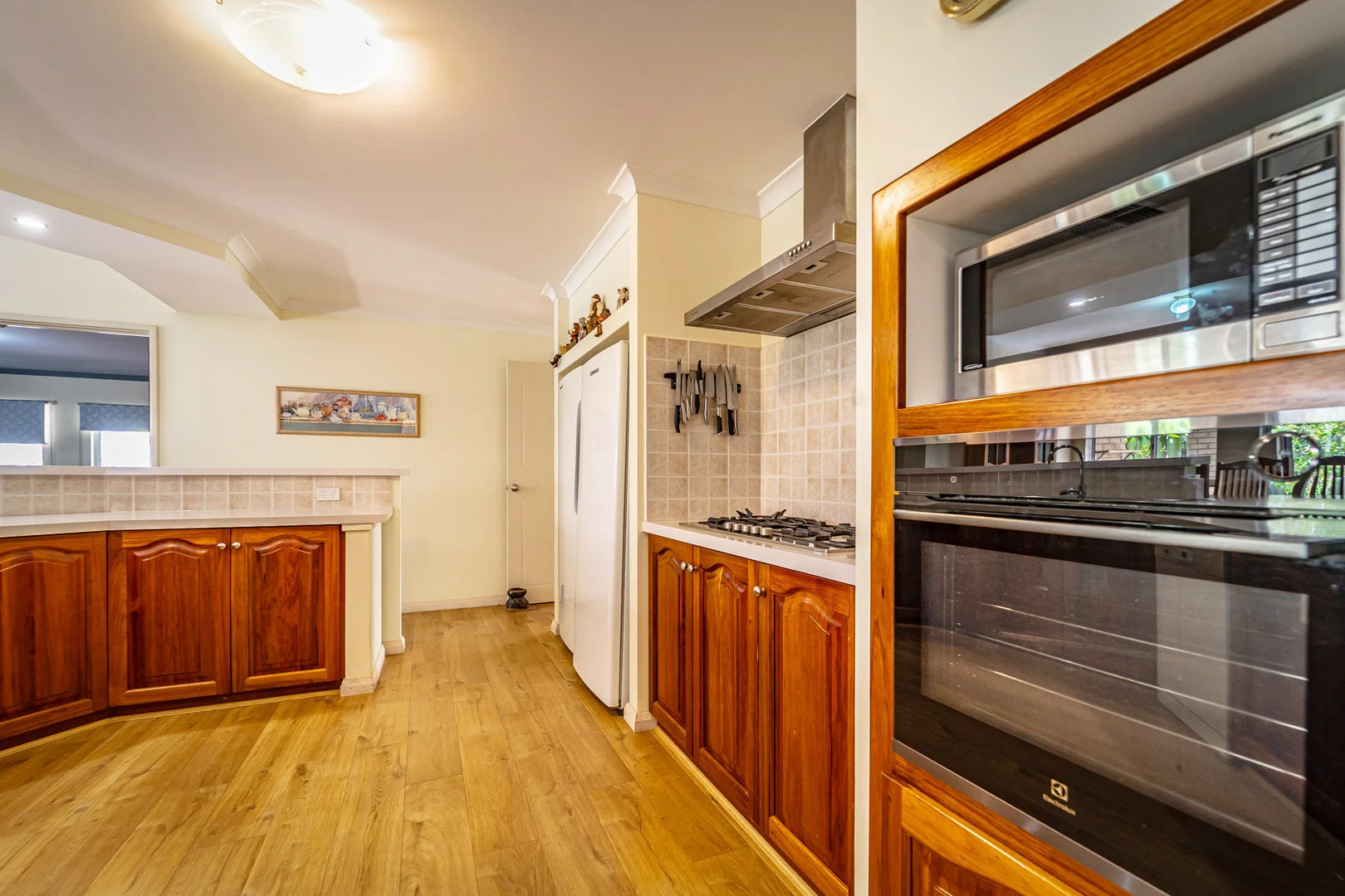 Image 12