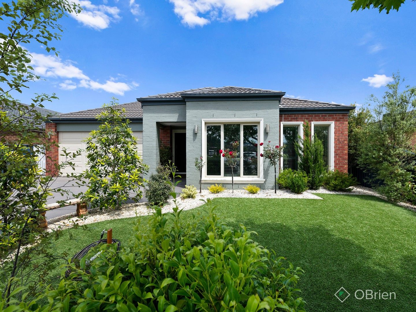 4 bedrooms House in 108 Shearwater Drive PAKENHAM VIC, 3810