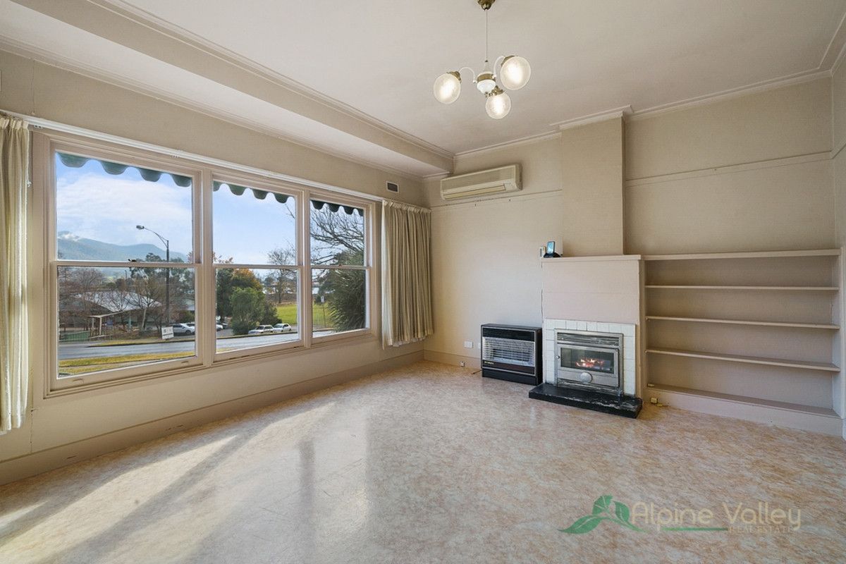 26 Lakeside Avenue, Mount Beauty VIC 3699, Image 1