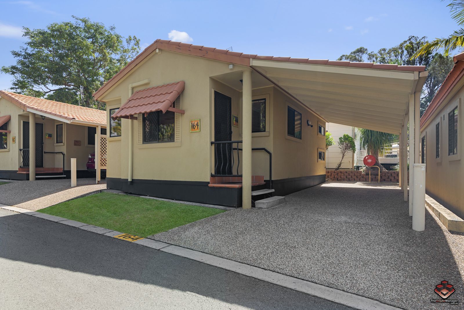 2 bedrooms Villa in ID:21082592/71 Hinde Street ASHMORE QLD, 4214