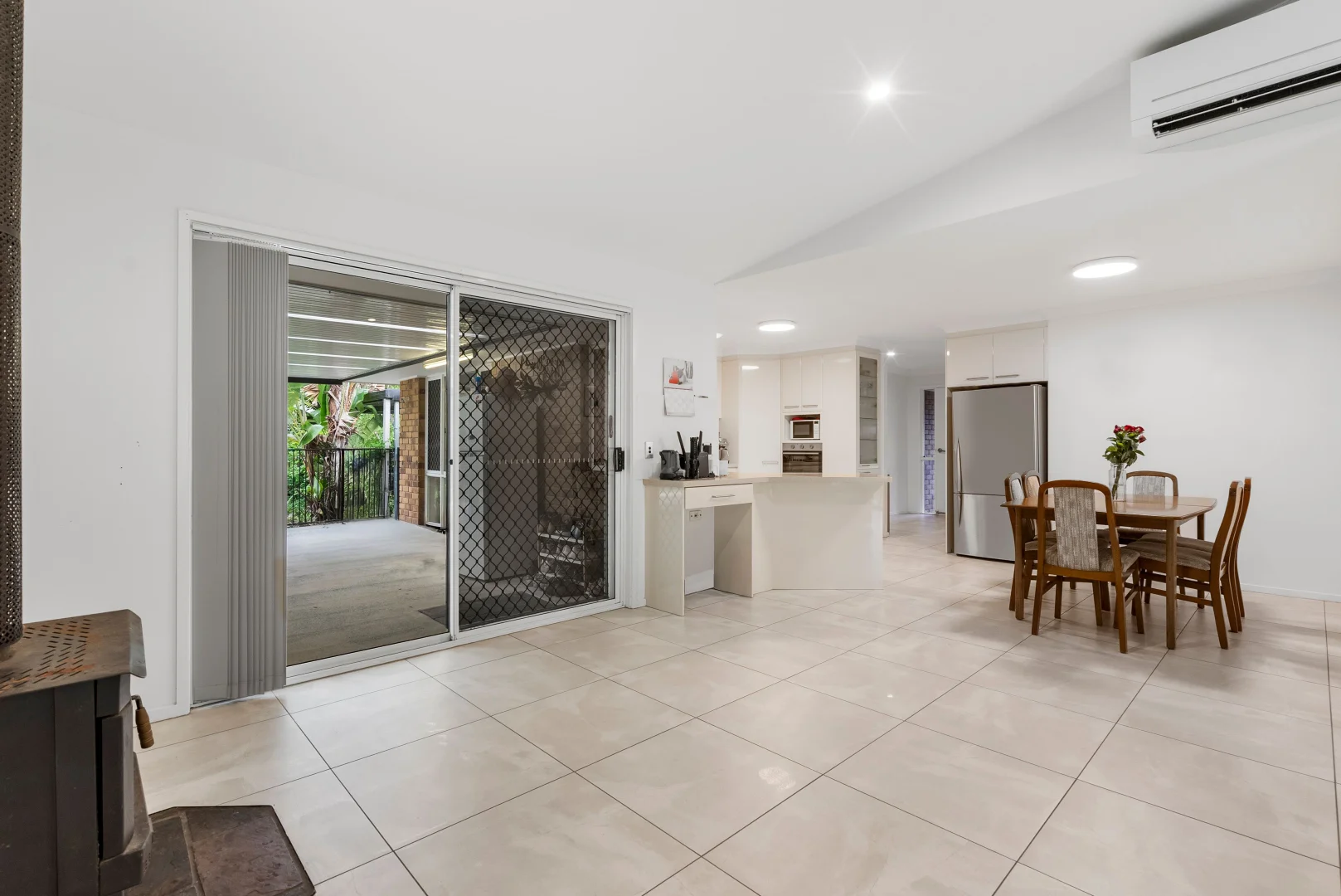 Additional image 8 of 16 Batavia Court, Park Ridge South QLD 4125