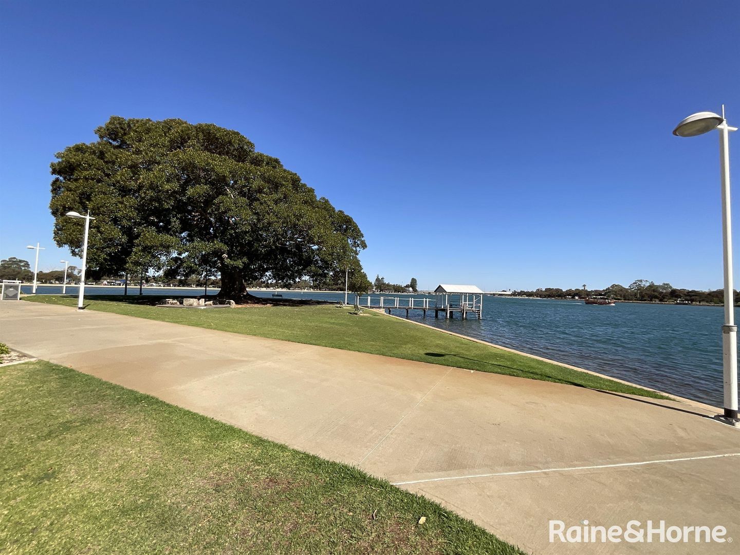 402/5 Marco Polo Dr, Mandurah WA 6210, Image 1