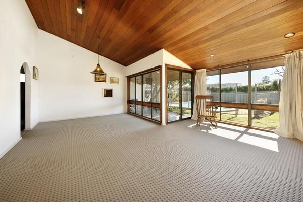 27 Scarborough Street, Monterey NSW 2217, Image 2