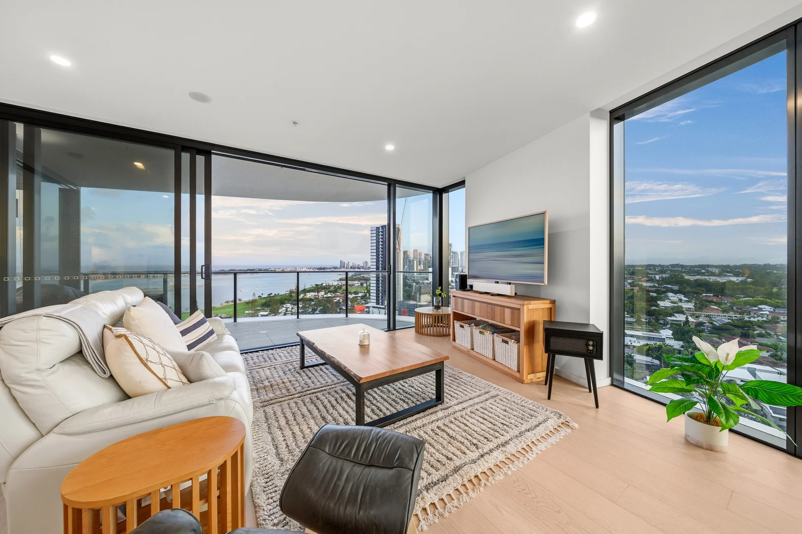 Additional image 6 of 1907/180 Marine Parade, Labrador QLD 4215