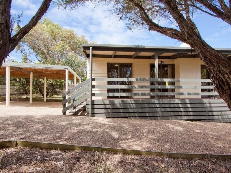 16 Tiberius Road, ST ANDREWS BEACH VIC 3941, Image 2