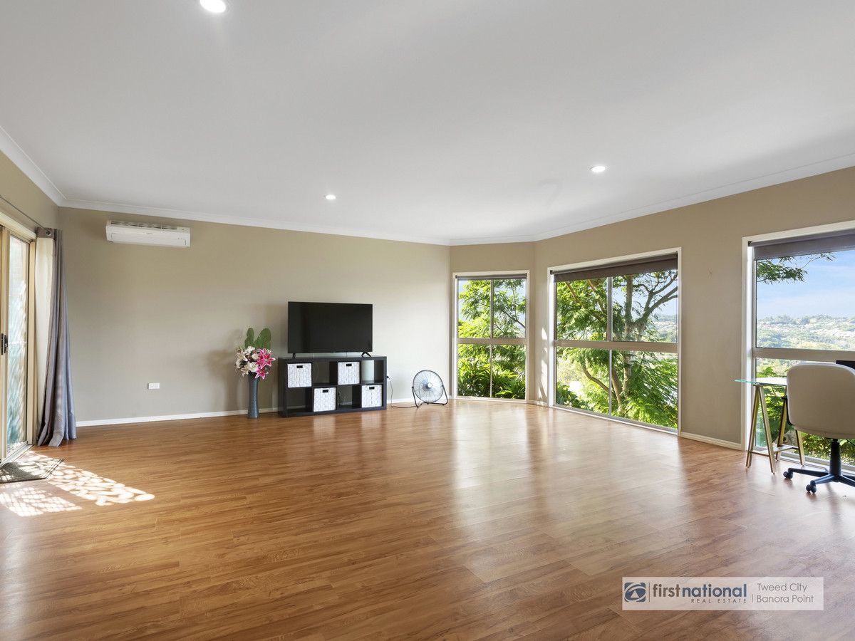 32 Broadwater Esplanade, Bilambil Heights NSW 2486 House For Rent