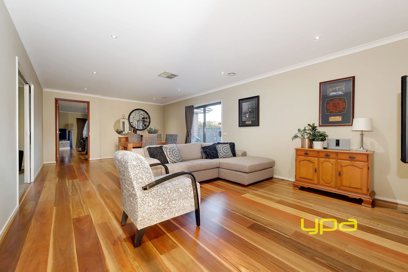 10 Clearwater Rise Parade, Truganina VIC 3029, Image 1