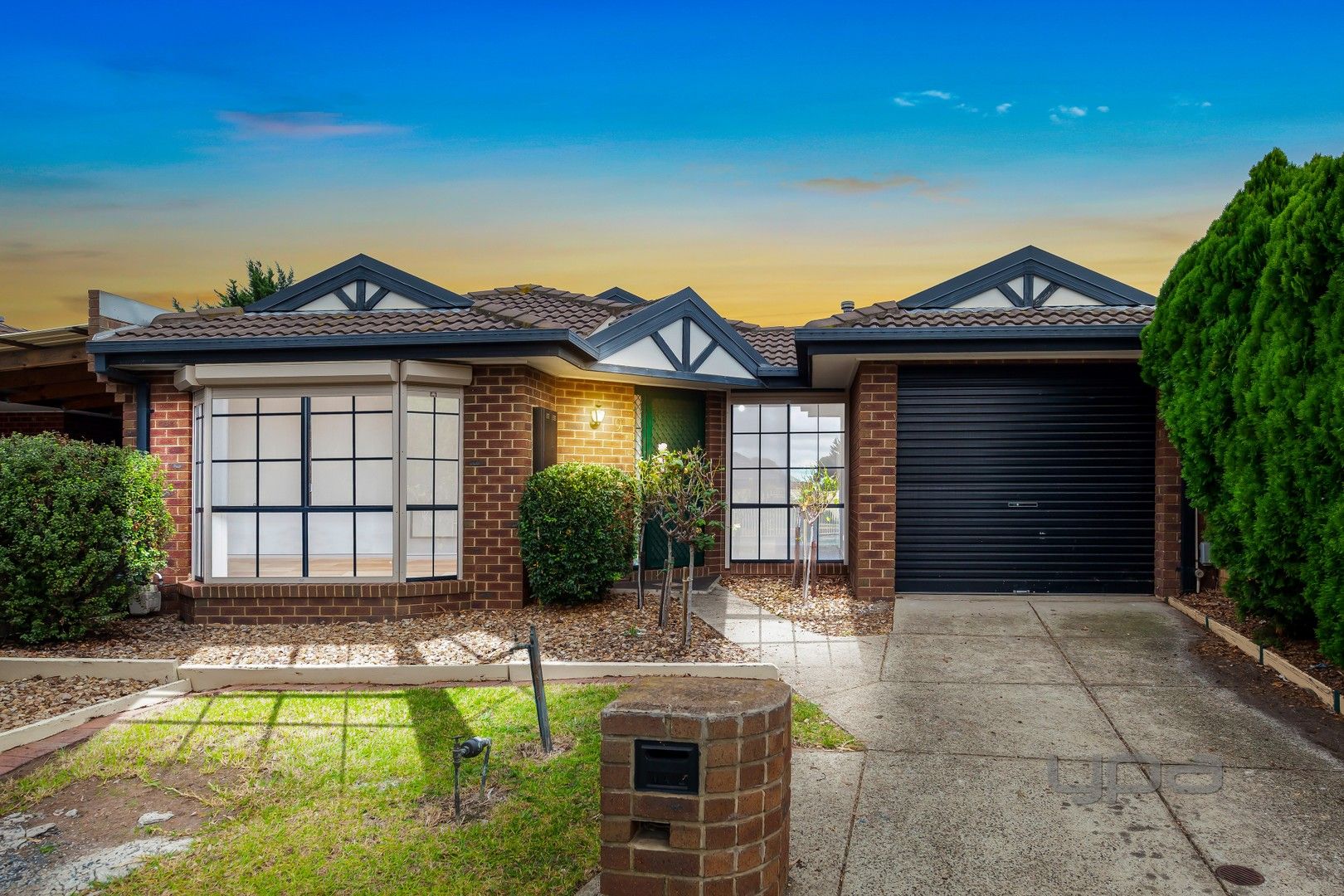 9 Bluestone Walk, Delahey VIC 3037, Image 0